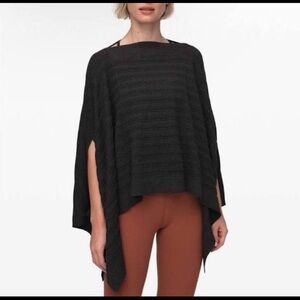Lululemon Forward Flow Knit Poncho - Size O/S - Charcoal gray